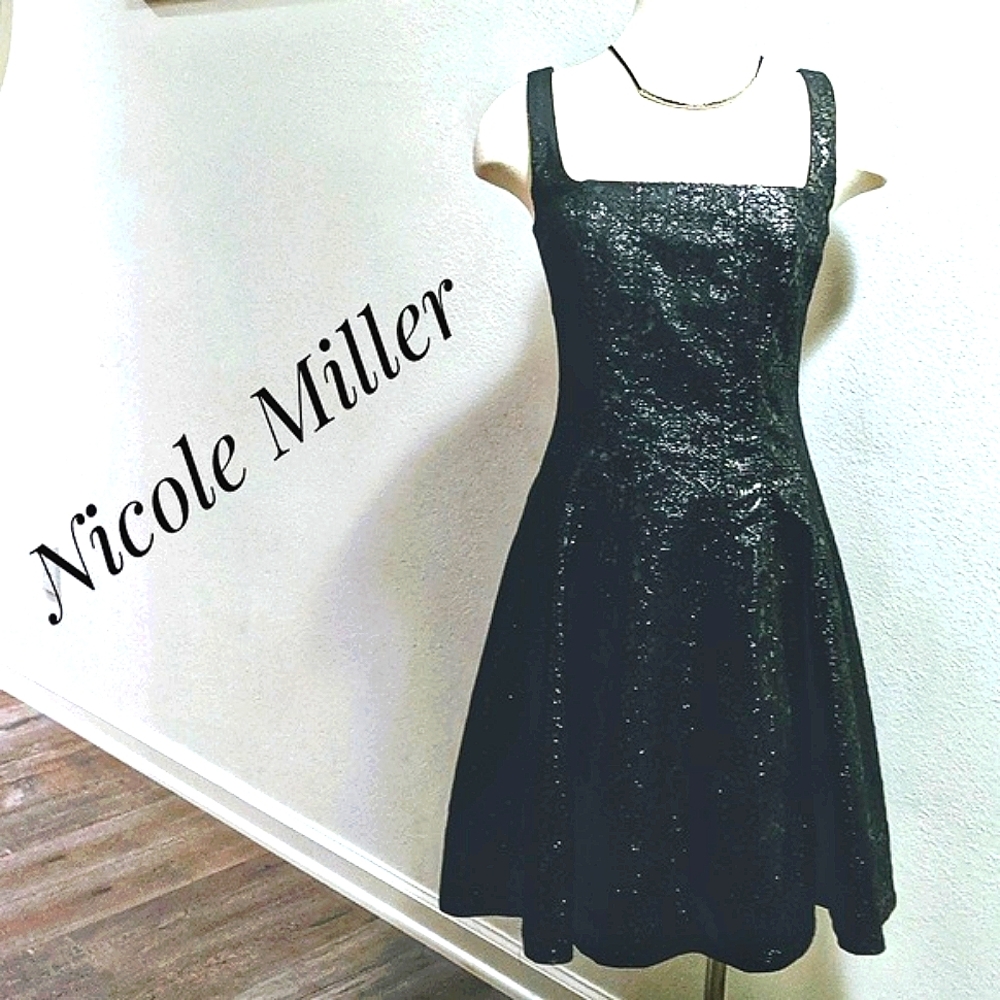EUC ~ NICOLE MILLER Black Silver Metallic Dress